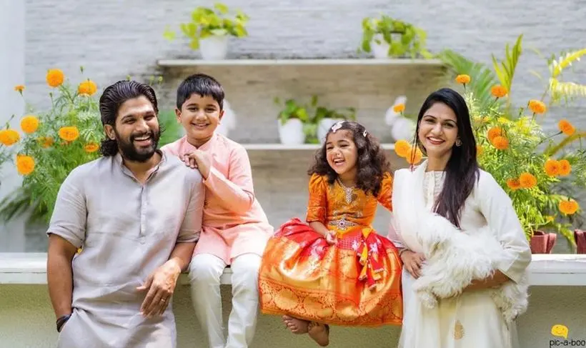 Allu Arjun | ಅಲ್ಲು ಅರ್ಜುನ್ Height, Age, Wife, Children, Family, Biography 2024 Allu Arjun