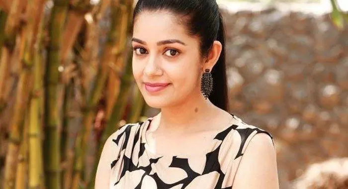 Chaya Singh Biography: ವಯಸ್ಸು, ಆಸ್ತಿ, ಚಲನಚಿತ್ರಗಳು, ಕುಟುಂಬ ಮತ್ತು ವೈಯಕ್ತಿಕ ವಿವರಗಳು 2024 Chaya Singh Biography