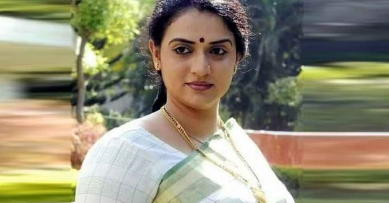 Pavitra Lokesh Networth